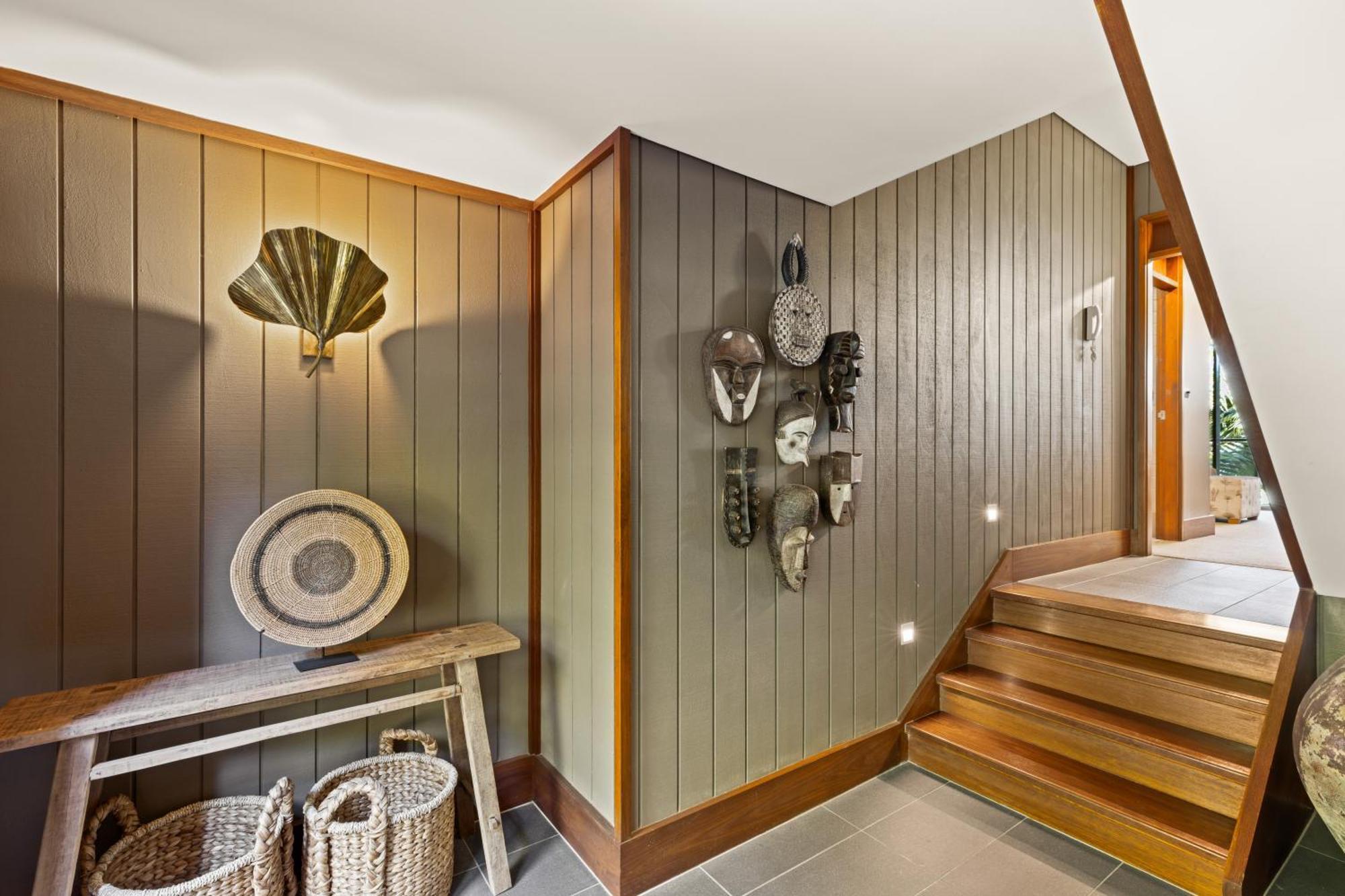 Yacht Club Apartment